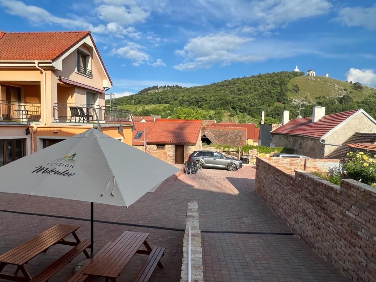 Pension Mikulov Esterno foto