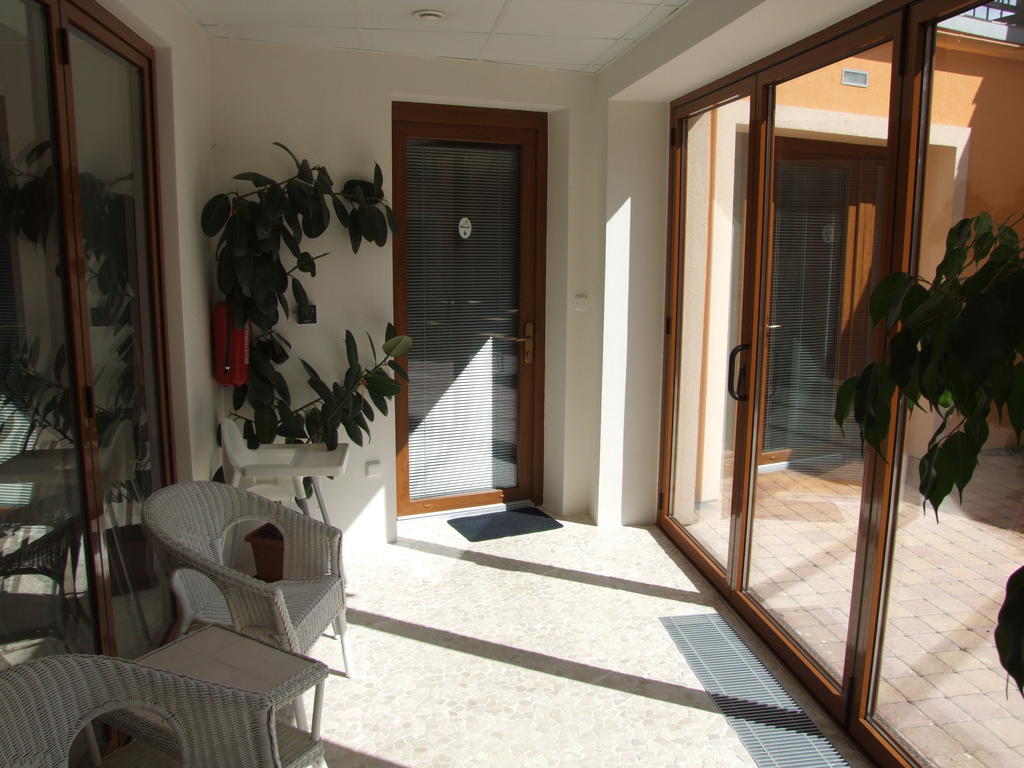 Pension Mikulov Esterno foto
